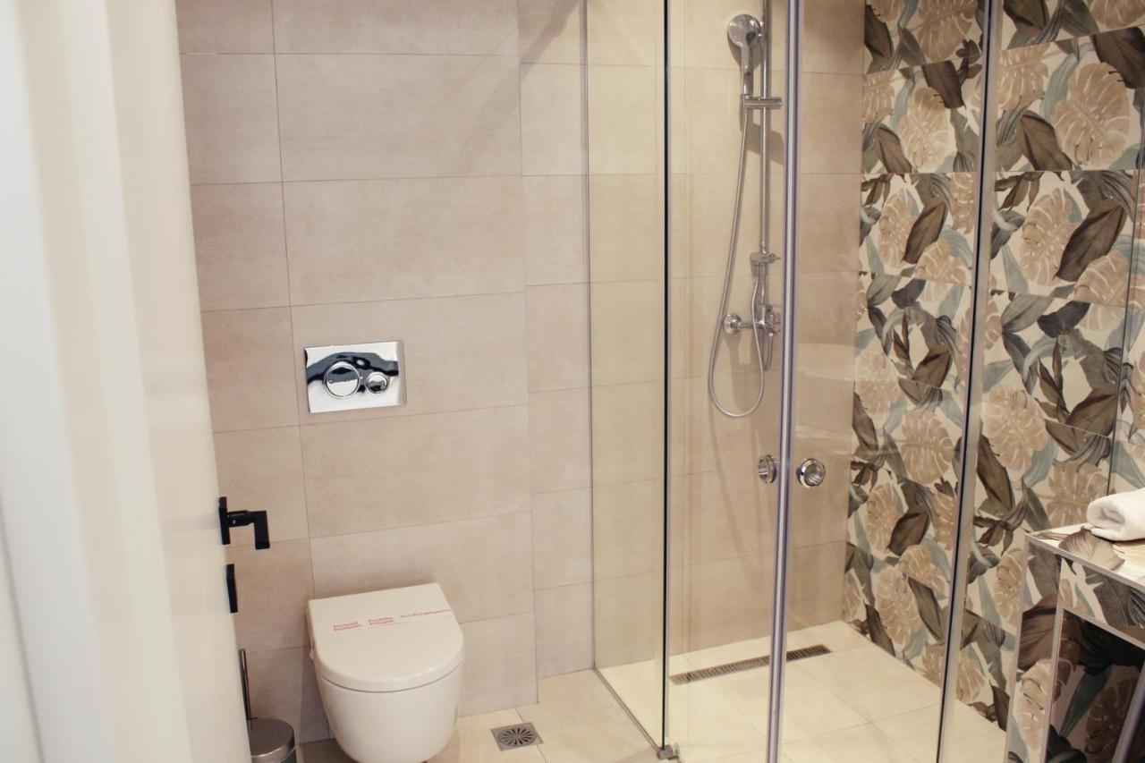 דירות Nea Kallikrateia Saan Luxury Living מראה חיצוני תמונה
