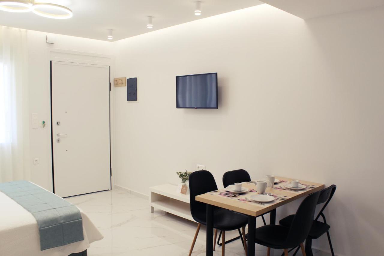 דירות Nea Kallikrateia Saan Luxury Living מראה חיצוני תמונה
